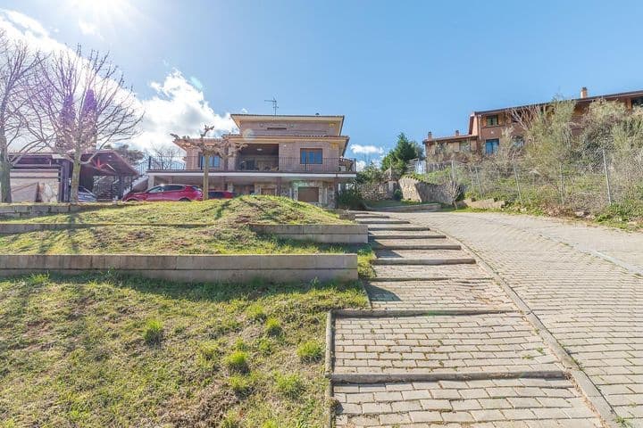 4 bedrooms house for sale in La Campina, Spain - Image 3