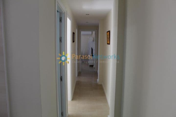 2 bedrooms apartment for rent in Playa de Gandia, Spain - Image 4