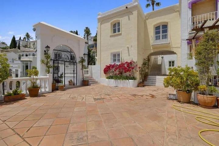 3 bedrooms house for sale in Benahavis, Spain - Image 2