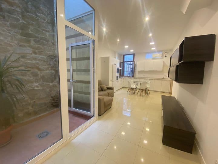 2 bedrooms apartment for rent in Vigo, Spain - Image 5