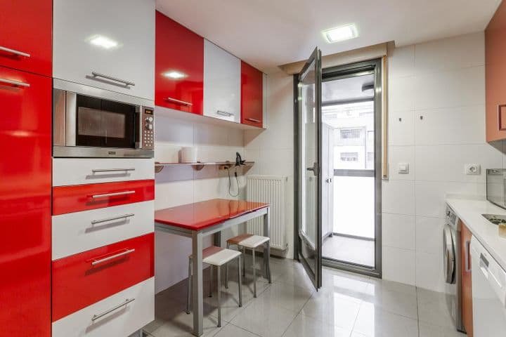 3 bedrooms apartment for sale in Pamplona, Spain - Image 9