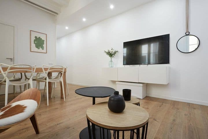 3 bedrooms apartment for rent in Gotic, Spain - Image 5