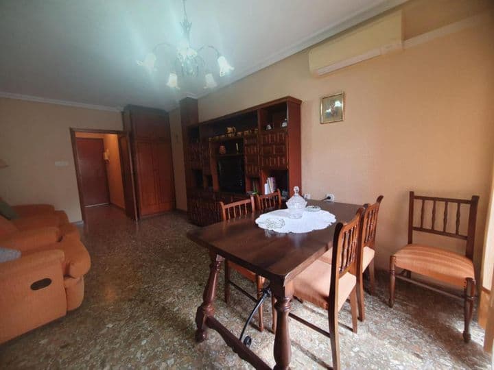 3 bedrooms apartment for rent in Centro, Spain - Image 11