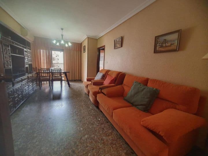 3 bedrooms apartment for rent in Centro, Spain - Image 5