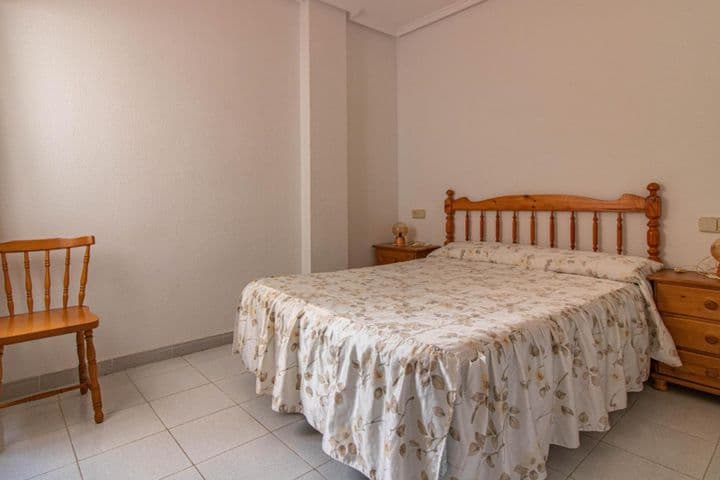 1 bedroom apartment for sale in Centro, Spain - Image 6