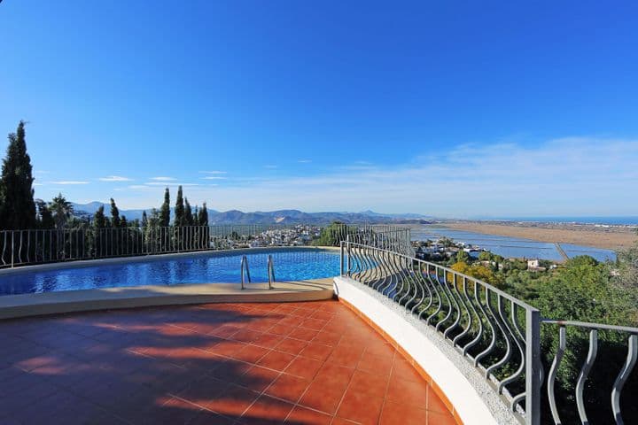 4 bedrooms house for sale in Denia, Spain - Image 2