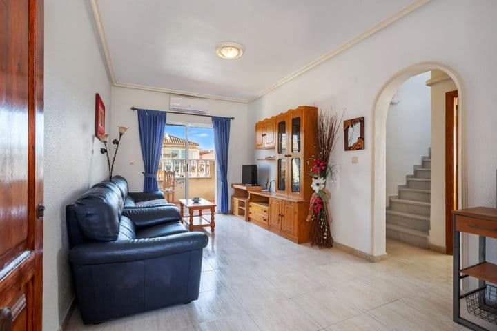 3 bedrooms apartment for sale in Nueva Torrevieja - Aguas Nuevas, Spain - Image 3