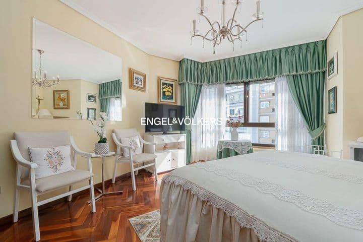 4 bedrooms apartment for sale in Vigo, Spain - Image 12