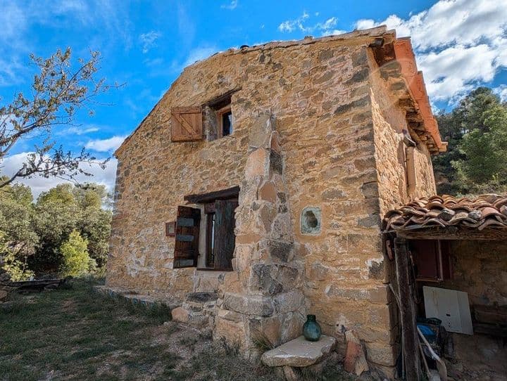 House for sale in Valderrobres, Spain - Image 2