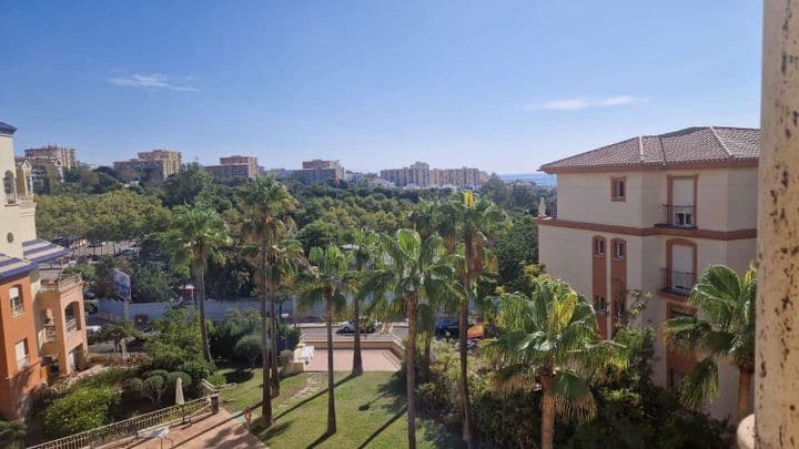 2 bedrooms apartment for rent in Parque de la Paloma, Spain - Image 6