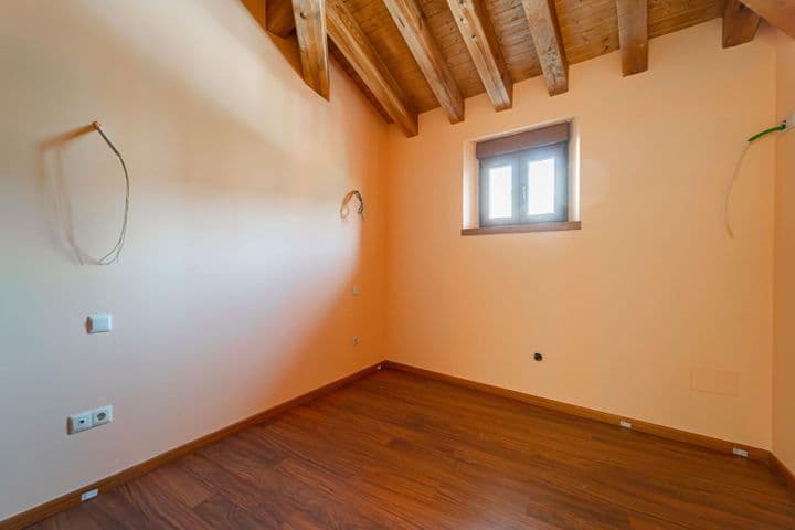 2 bedrooms house for sale in Madrid, Spain - Image 11