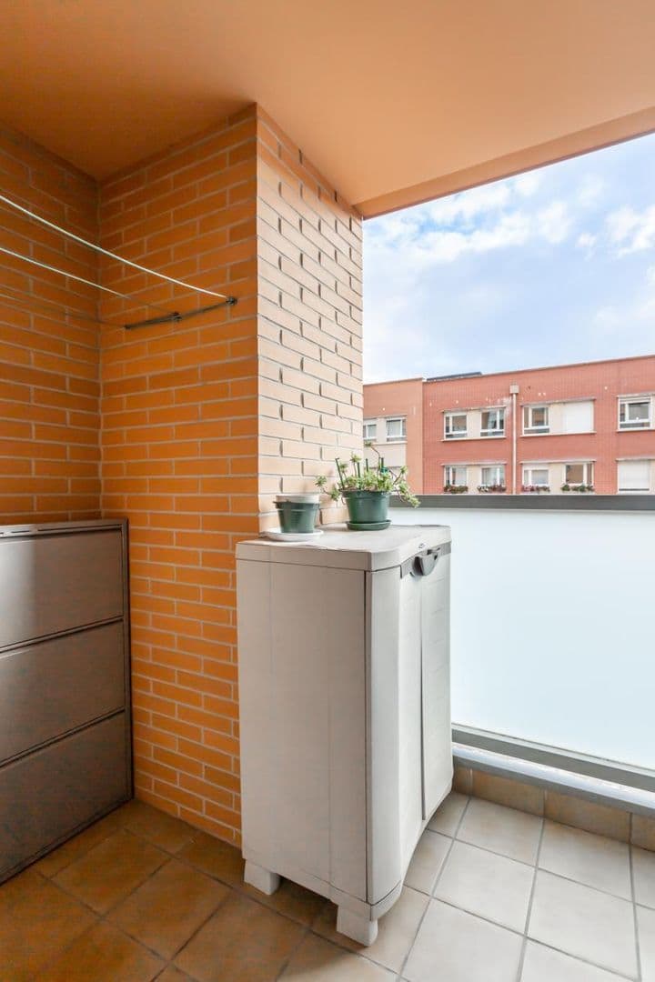 2 bedrooms apartment for sale in Pamplona, Spain - Image 6