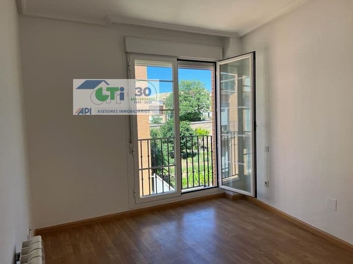 Apartment for sale in Zaragoza, Spain - Image 6