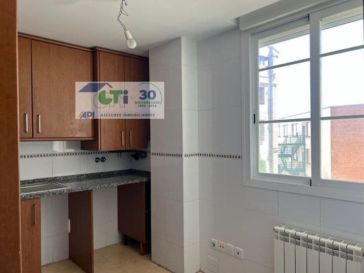 Apartment for sale in Zaragoza, Spain - Image 2