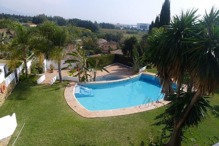 4 bedrooms house for rent in Nueva Andalucia, Spain - Image 7