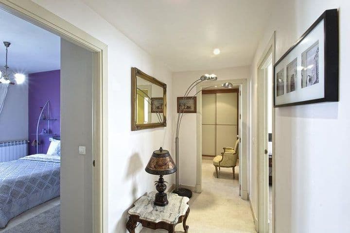 3 bedrooms apartment for sale in Nueva Andalucia, Spain - Image 9