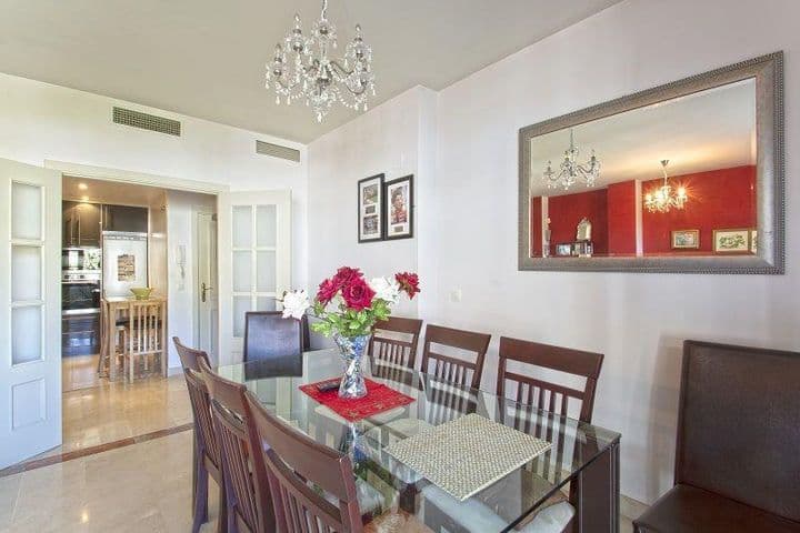 3 bedrooms apartment for sale in Nueva Andalucia, Spain - Image 4