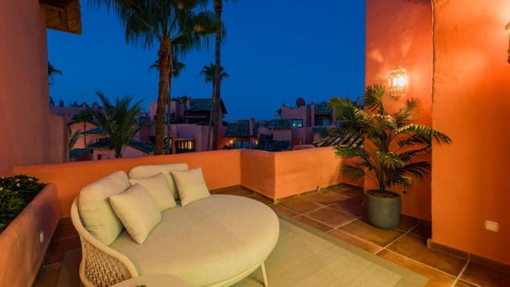 3 bedrooms apartment for sale in Estepona, Spain - Image 11