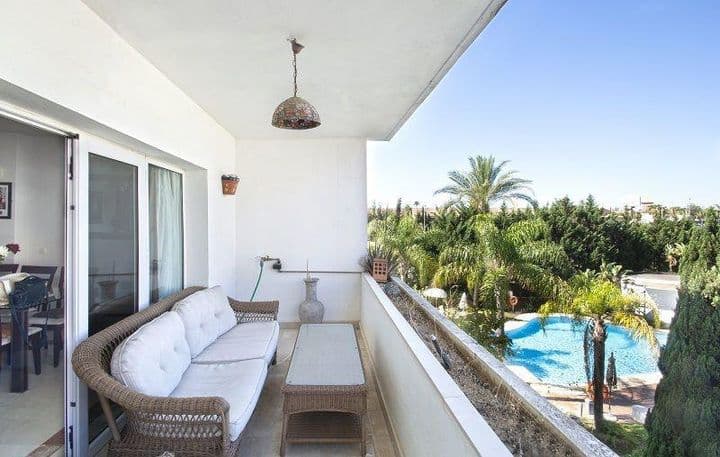 3 bedrooms apartment for sale in Nueva Andalucia, Spain - Image 2