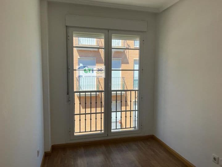 Apartment for sale in Zaragoza, Spain - Image 11