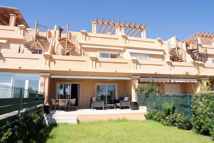 3 bedrooms house for sale in Estepona, Spain - Image 12