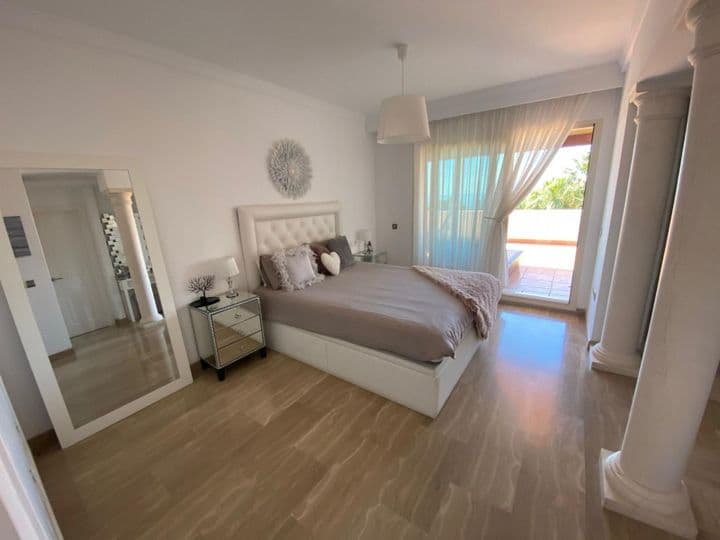 3 bedrooms house for rent in Marbella, Spain - Image 9