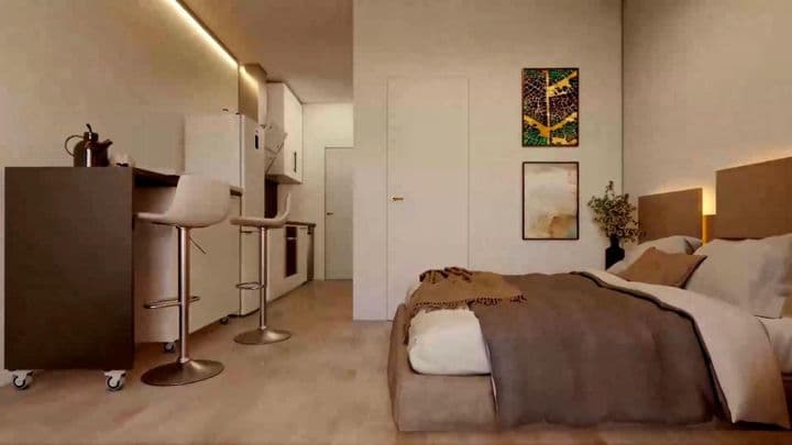 1 bedroom apartment for sale in Centro, Spain - Image 12