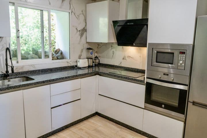 3 bedrooms apartment for sale in Benahavis, Spain - Image 3