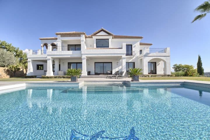 6 bedrooms house for sale in Benahavis, Spain