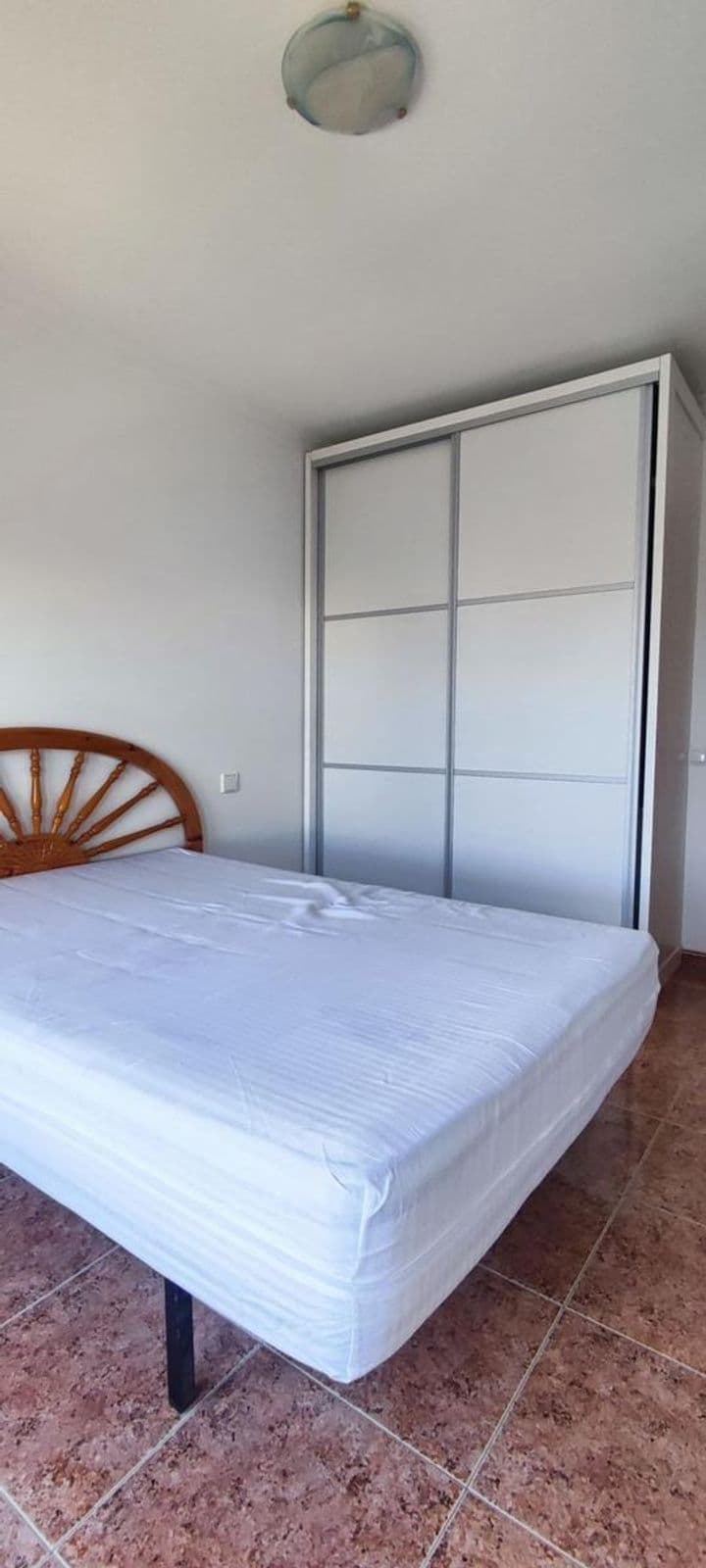 2 bedrooms apartment for rent in Telde, Spain - Image 9