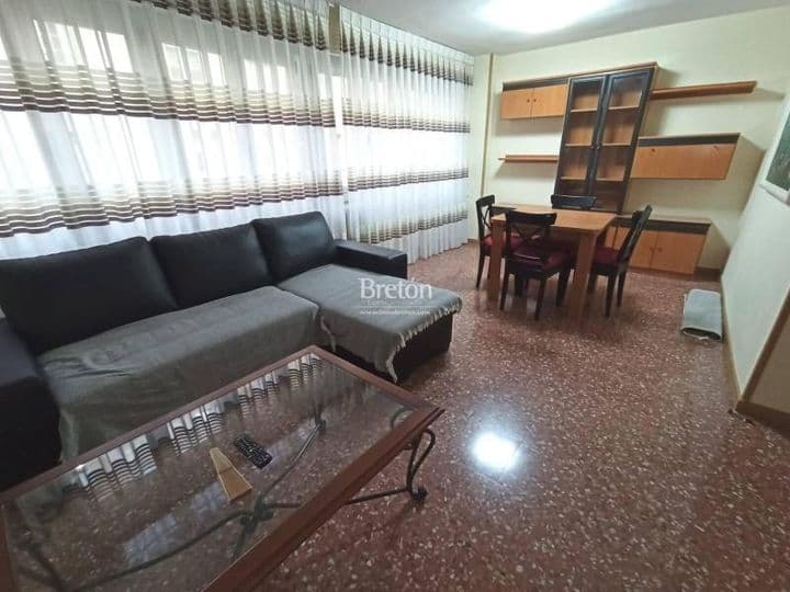 3 bedrooms apartment for rent in Universidad, Spain - Image 3