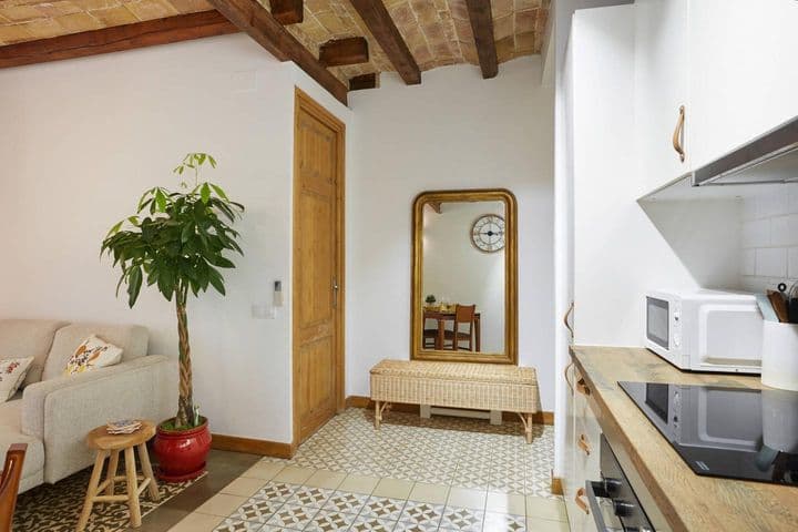 2 bedrooms apartment for rent in Eixample, Spain - Image 7