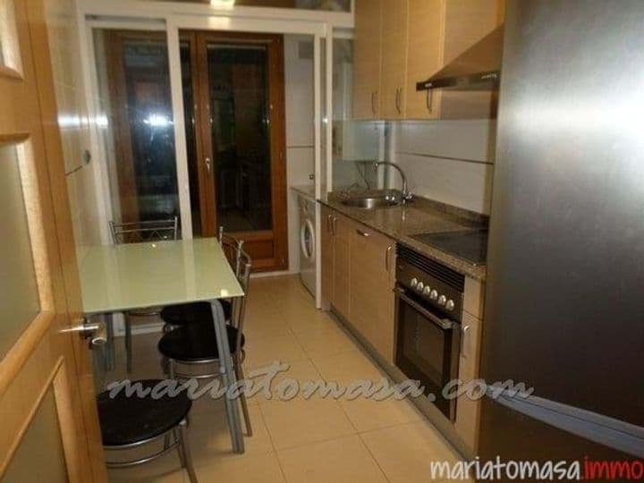 3 bedrooms apartment for rent in Getxo, Spain - Image 10