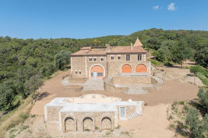 House for sale in Bajo Ampurdan, Spain - Image 4