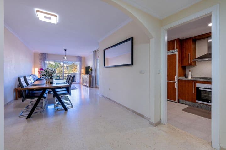 3 bedrooms apartment for rent in Marbella, Spain - Image 8