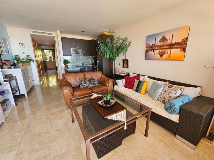 1 bedroom apartment for sale in Benalmadena, Spain - Image 2