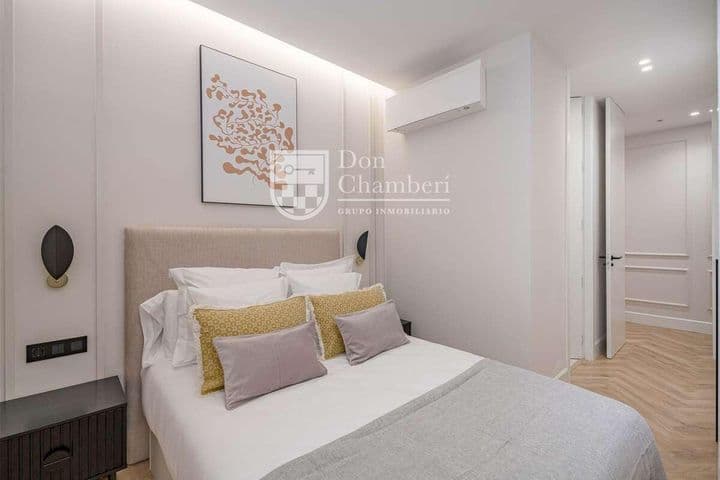 3 bedrooms apartment for sale in Salamanca, Spain - Image 2