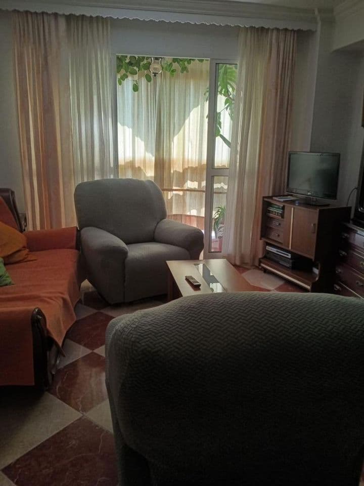 3 bedrooms apartment for rent in Puerta Blanca, Spain - Image 2