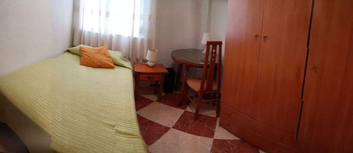 3 bedrooms apartment for rent in Puerta Blanca, Spain - Image 8