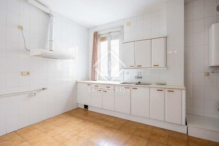 4 bedrooms apartment for sale in Madrid, Spain - Image 7