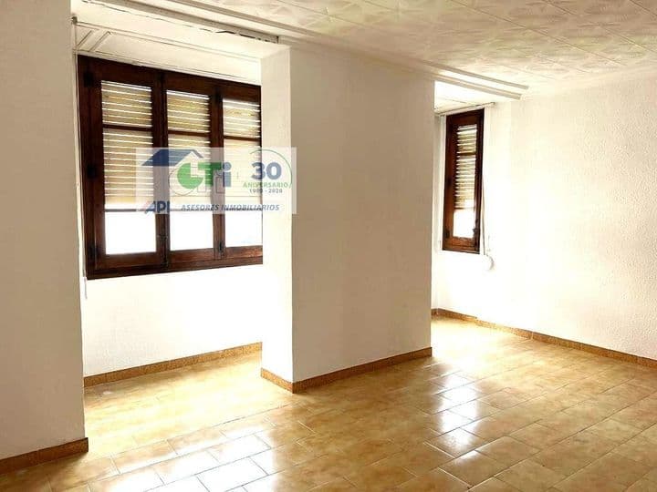 Apartment for sale in Zaragoza, Spain - Image 3