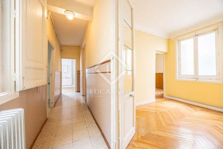 4 bedrooms apartment for sale in Madrid, Spain - Image 8