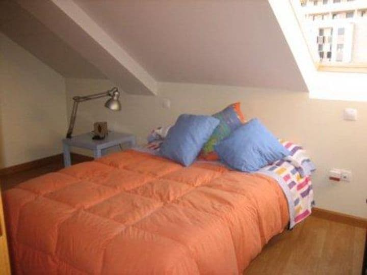 2 bedrooms apartment for sale in Leon, Spain - Image 3