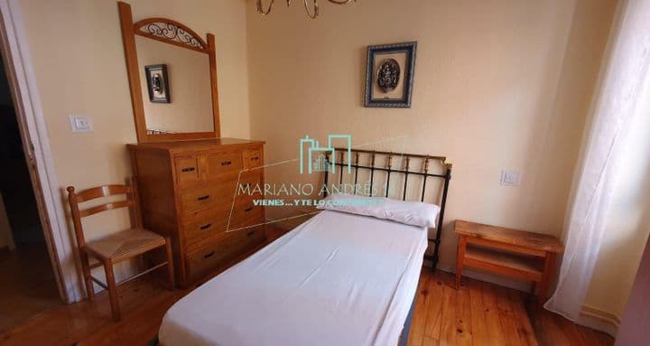 3 bedrooms apartment for rent in Leon, Spain - Image 11