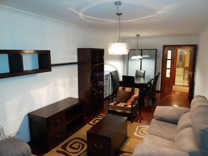 2 bedrooms apartment for rent in Vigo, Spain - Image 2