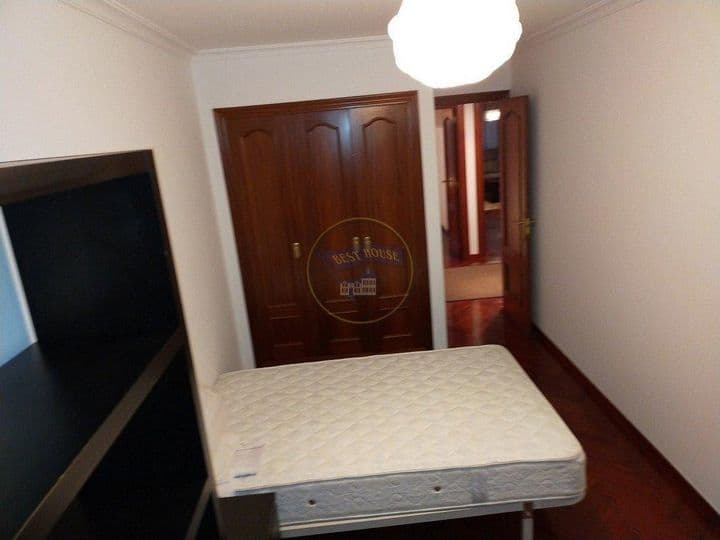 2 bedrooms apartment for rent in Vigo, Spain - Image 10