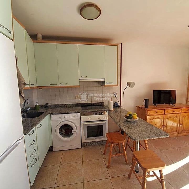 1 bedroom house for rent in Costa del Silencio-Las Galletas, Spain - Image 5