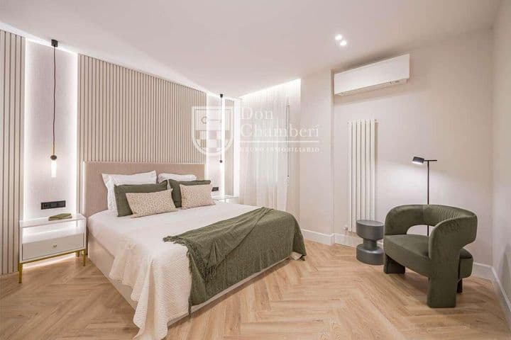 3 bedrooms apartment for sale in Salamanca, Spain - Image 4