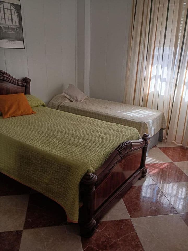 3 bedrooms apartment for rent in Puerta Blanca, Spain - Image 10