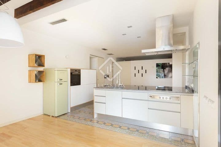 1 bedroom apartment for sale in Barcelona, Spain - Image 10